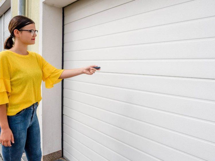 residential garage door companies near me
